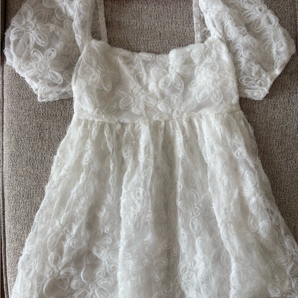 Le Lis White Baby Doll Lace Dress
